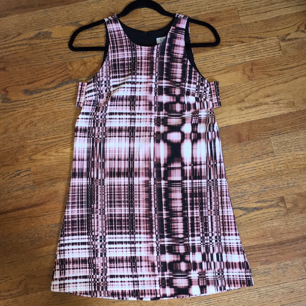 Pink abstract dress with cut out side